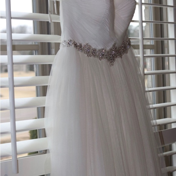 Wedding Gown Size 16 - Picture 3 of 16
